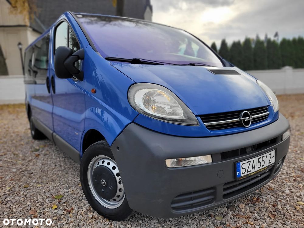 Opel Vivaro - 38