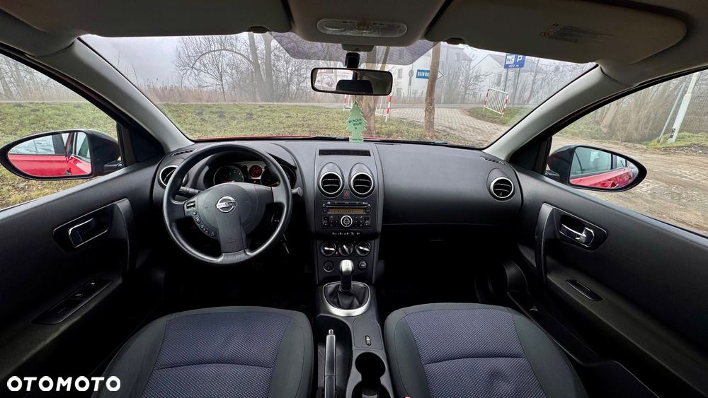 Nissan Qashqai 1.6 Visia - 6