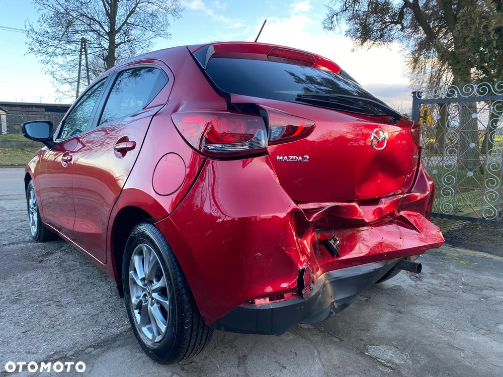 Mazda 2 - 5
