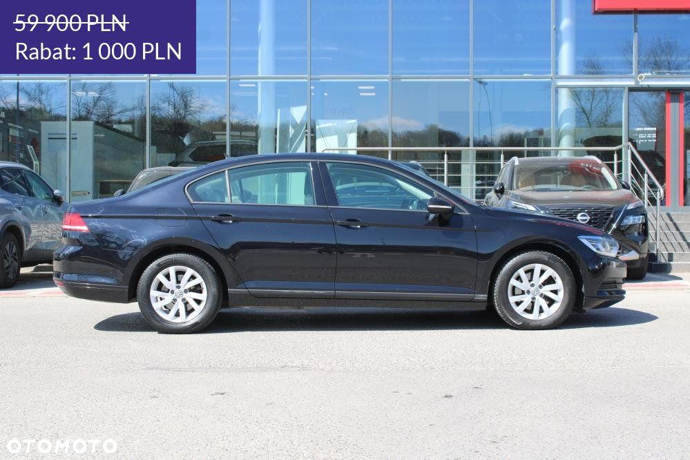 Volkswagen Passat - 4