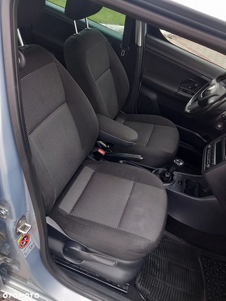 Skoda Roomster 1.6 TDI DPF Scout - 25