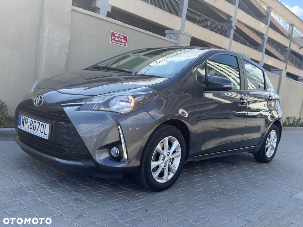 Toyota Yaris - 12