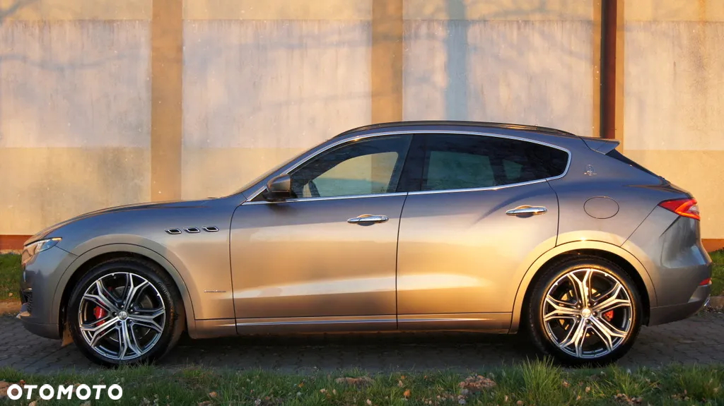 Maserati Levante Granlusso - 26