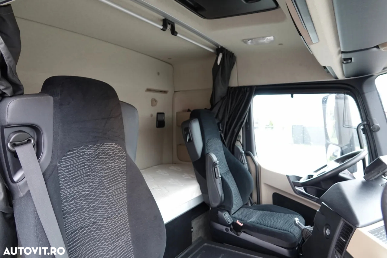Mercedes-Benz ACTROS 1843 / RETARDER / HIDRAULIC / LOW CABIN / 2017 - 35