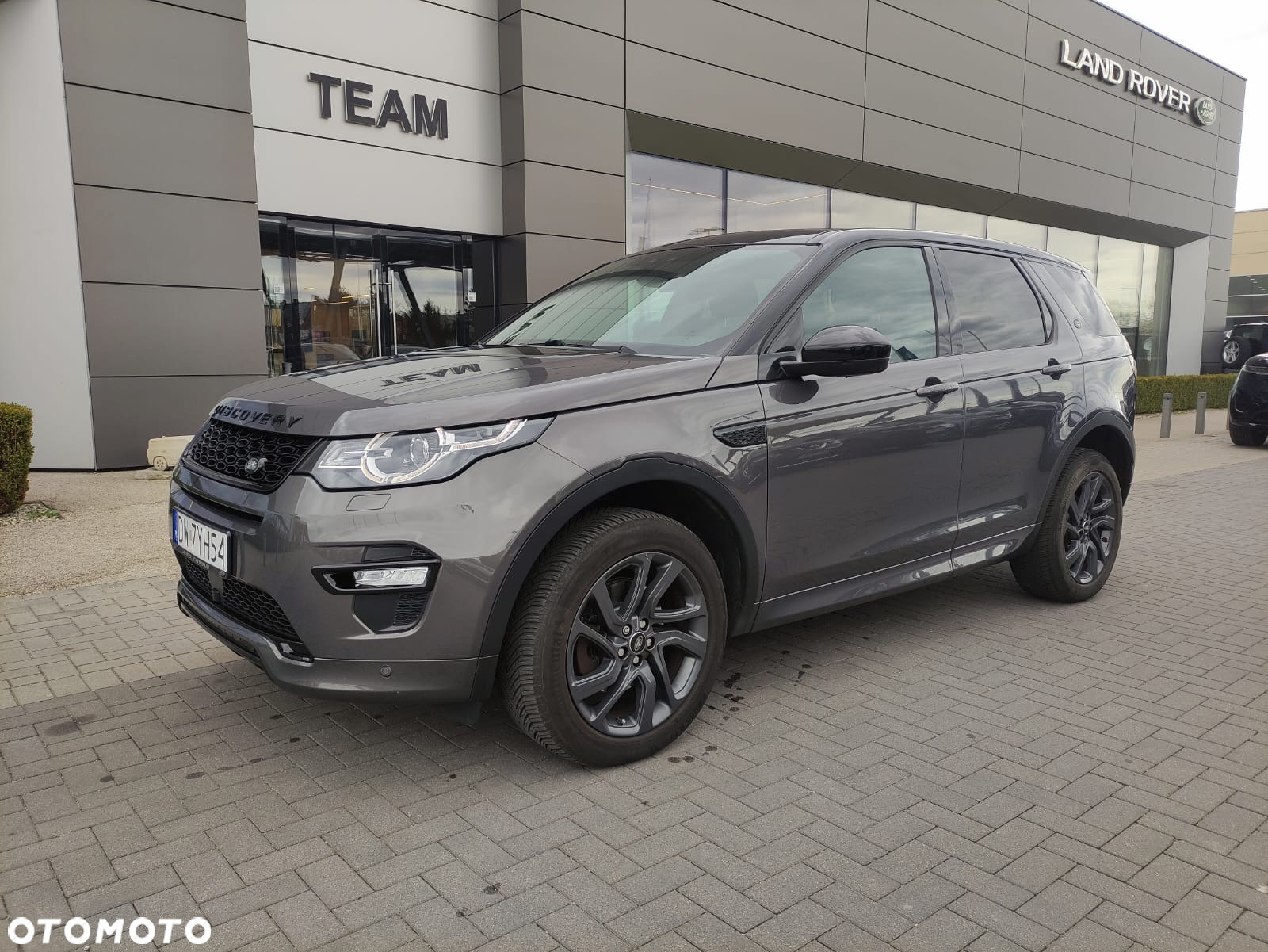 Land Rover Discovery Sport 2.0 D180 R-Dynamic HSE - 4