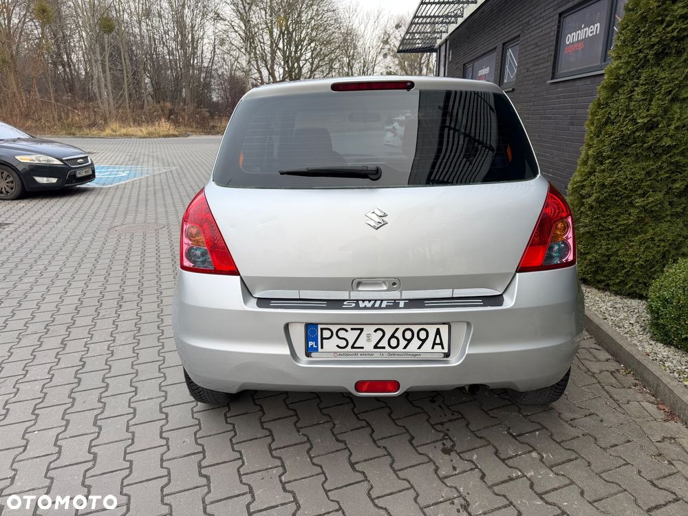 Suzuki Swift 1.3 Comfort - 6