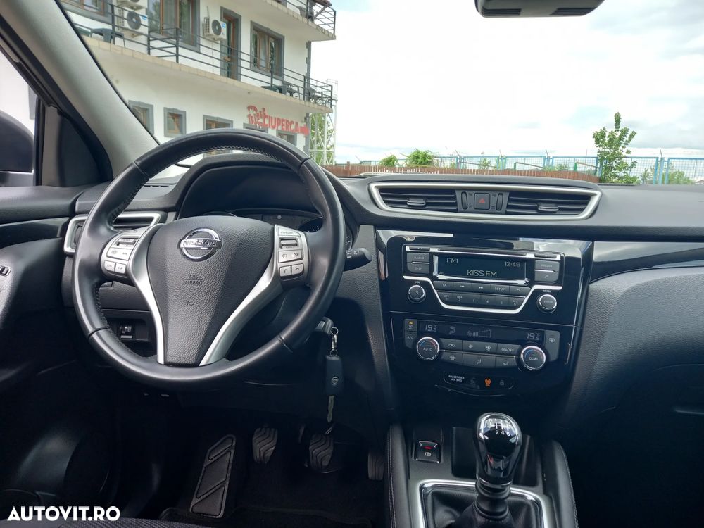 Nissan Qashqai 1.2 DIG-T ACENTA - 5