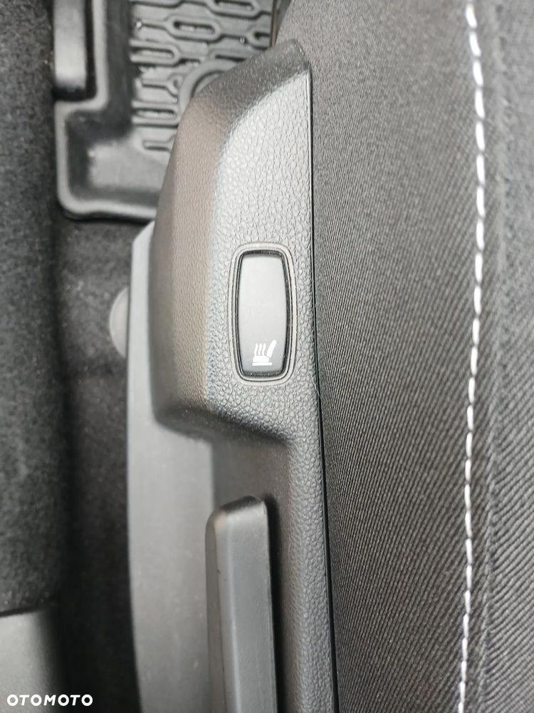 Dacia Duster 1.0 TCe Journey - 26