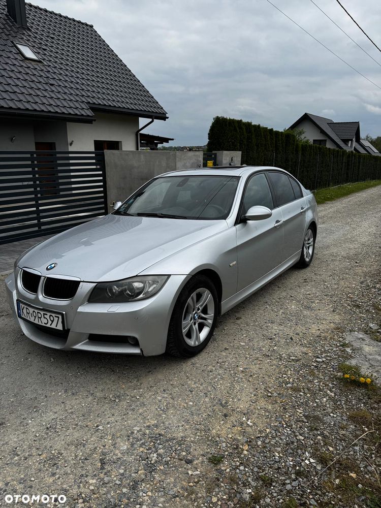 BMW Seria 3 320d DPF - 1