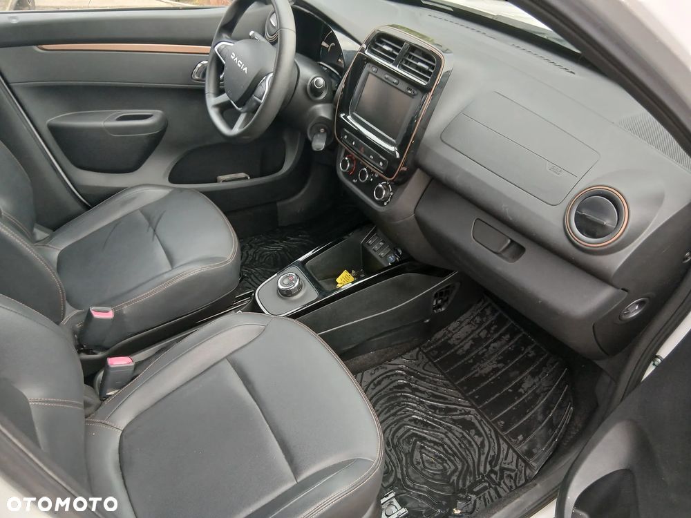 Dacia Spring - 9