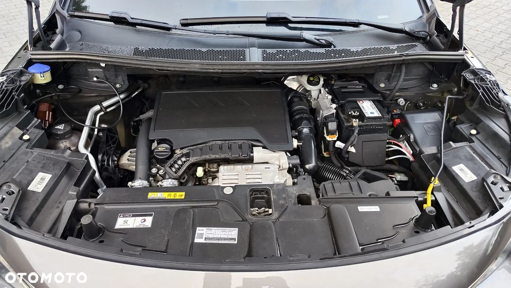 Peugeot 3008 1.2 PureTech GT Pack S&S EAT8 - 38
