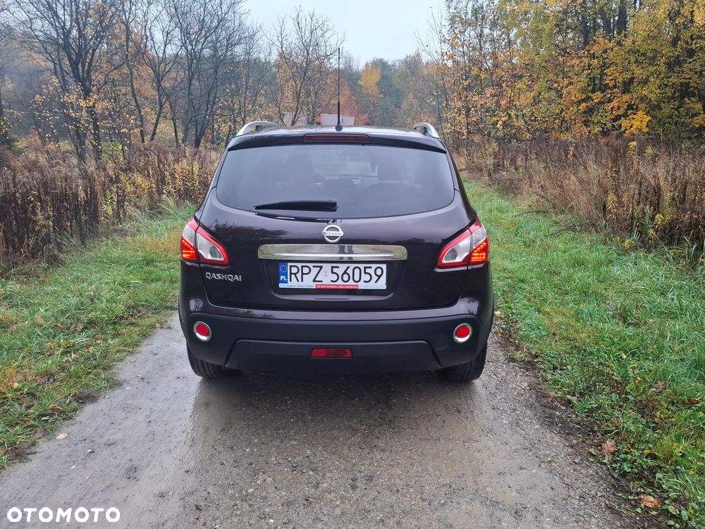 Nissan Qashqai 2010 photo 4