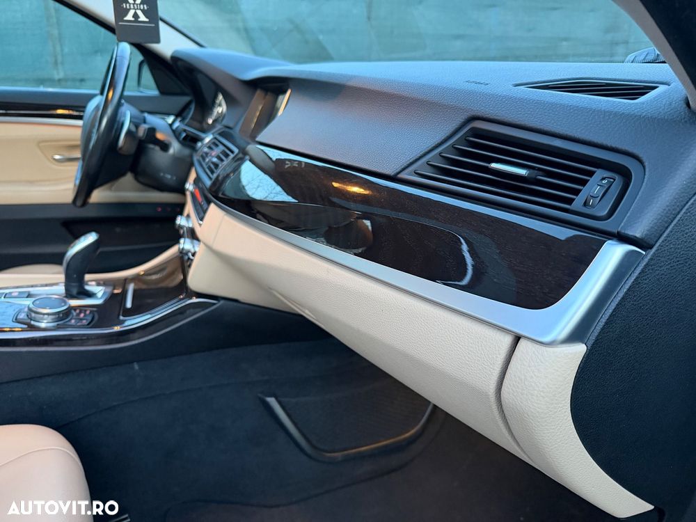 BMW Seria 5 535i xDrive - 21