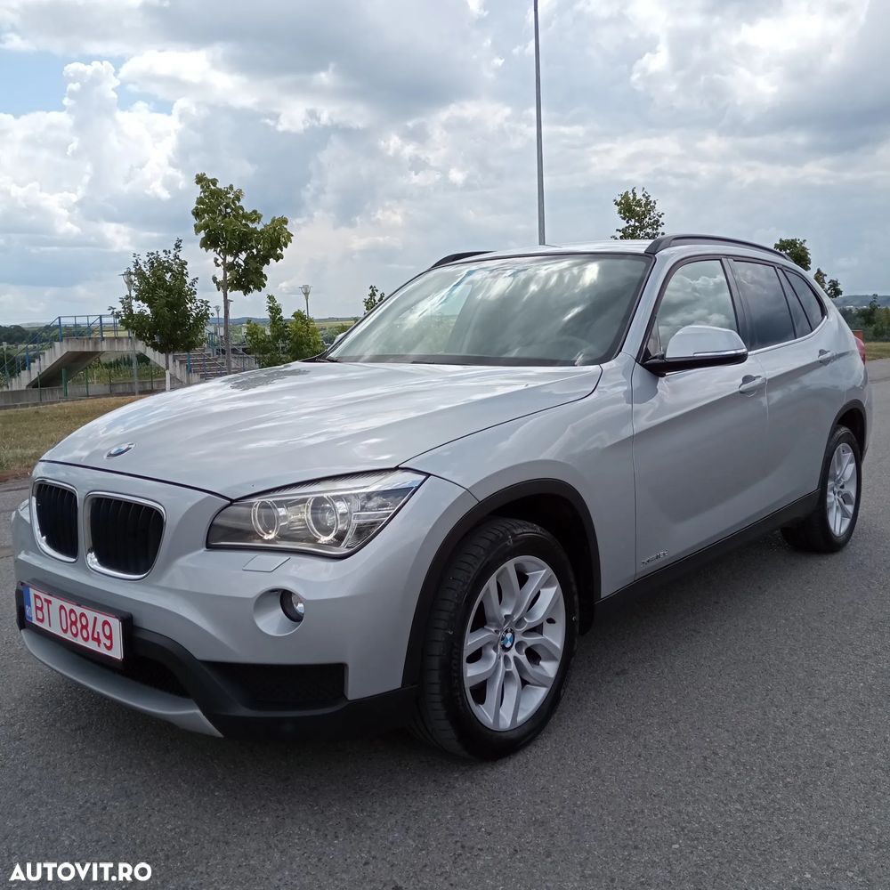 BMW X1 xDrive18d Aut. Sport Line - 2