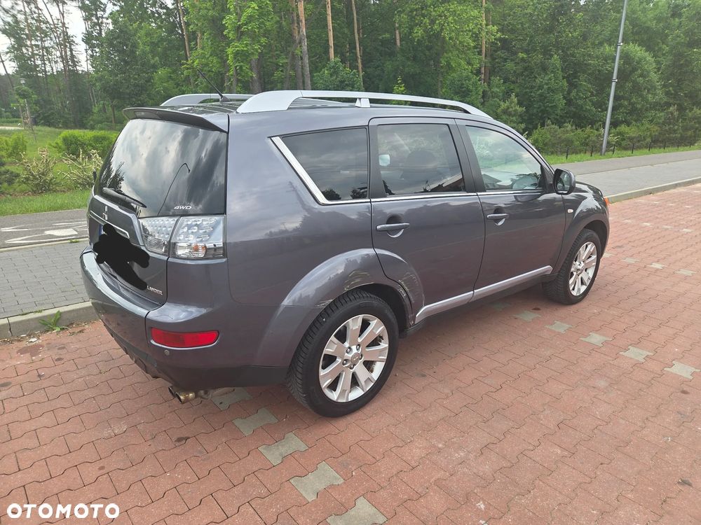 Mitsubishi Outlander 2.0 DID Instyle - 8