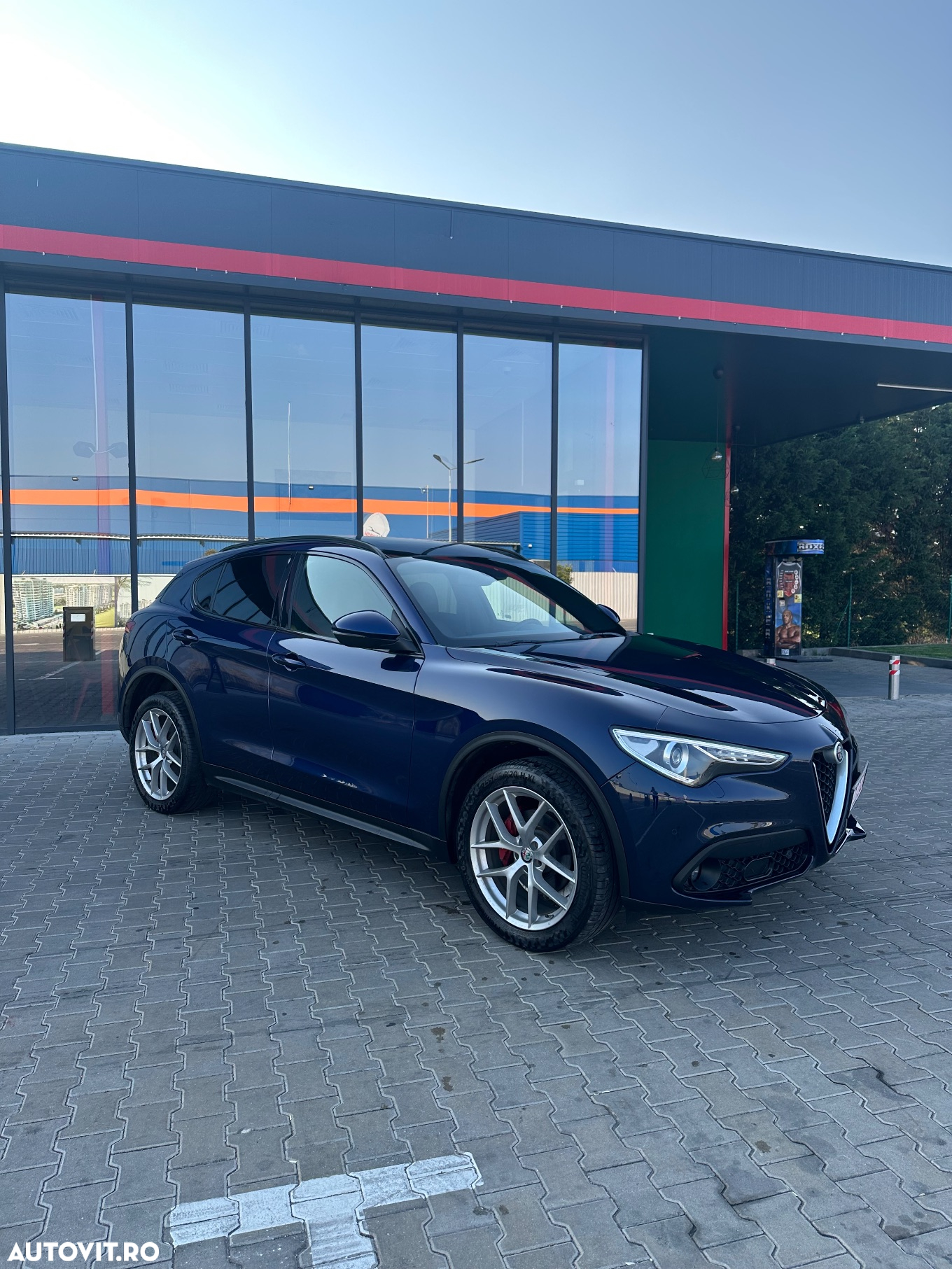 Alfa Romeo Stelvio 2.0 Turbo 16V AT8-Q4 Ti - 21