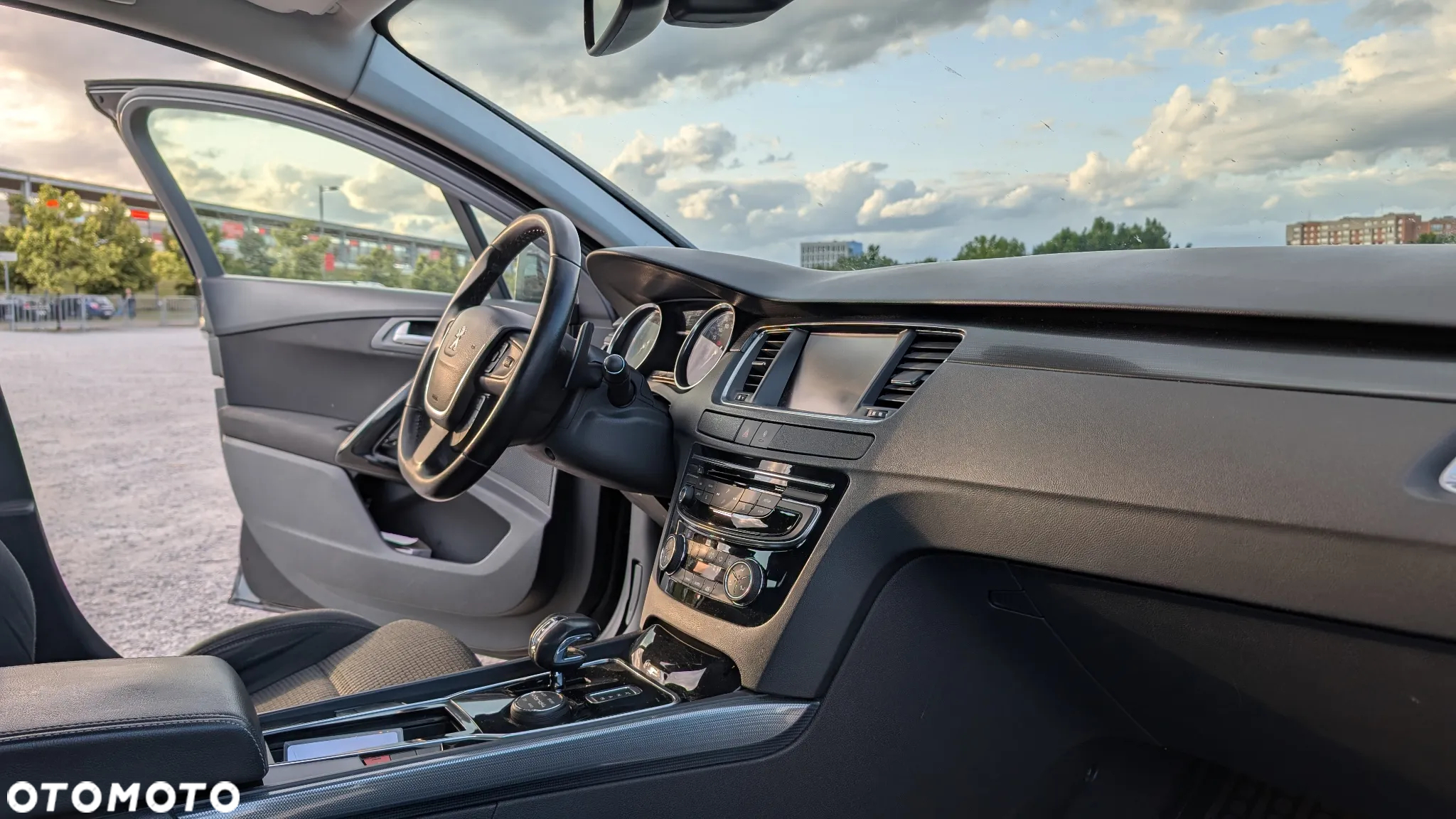 Peugeot 508 RXH 2.0 HDi HYbrid4 - 9