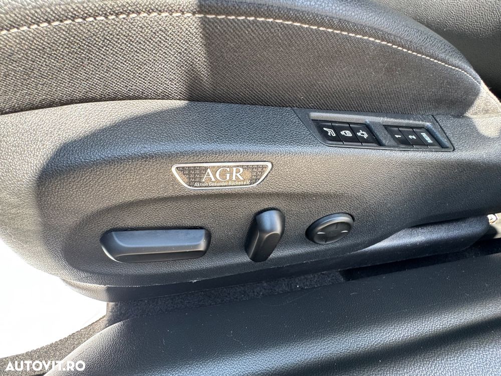 Opel Insignia - 16