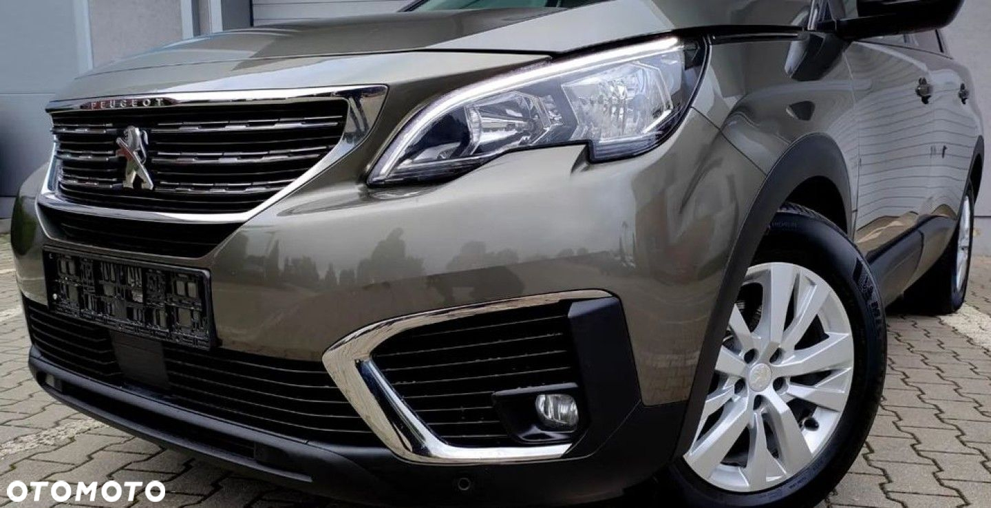 Peugeot 5008 - 37