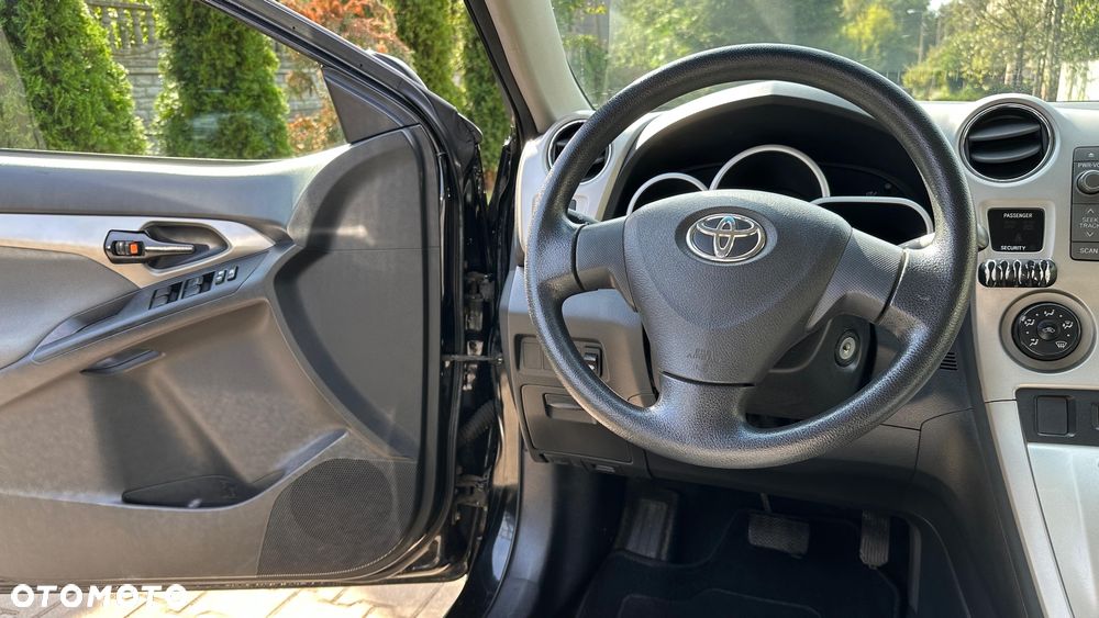 Toyota Matrix - 20