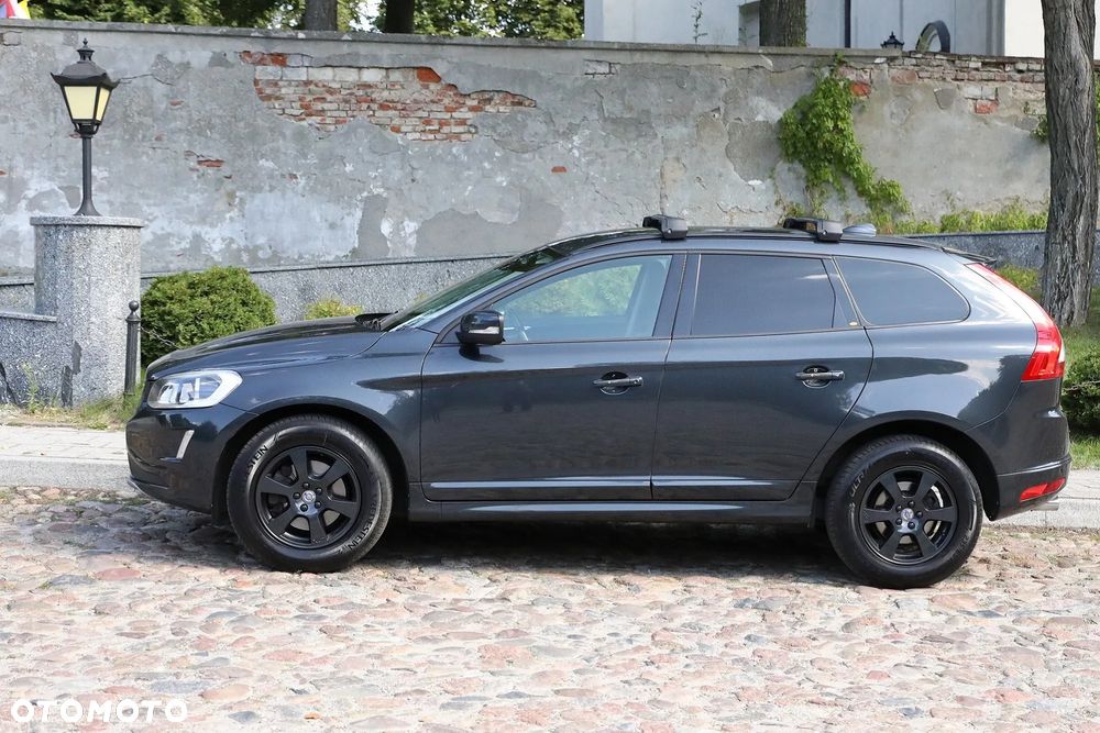 Volvo XC 60 D3 Momentum - 1