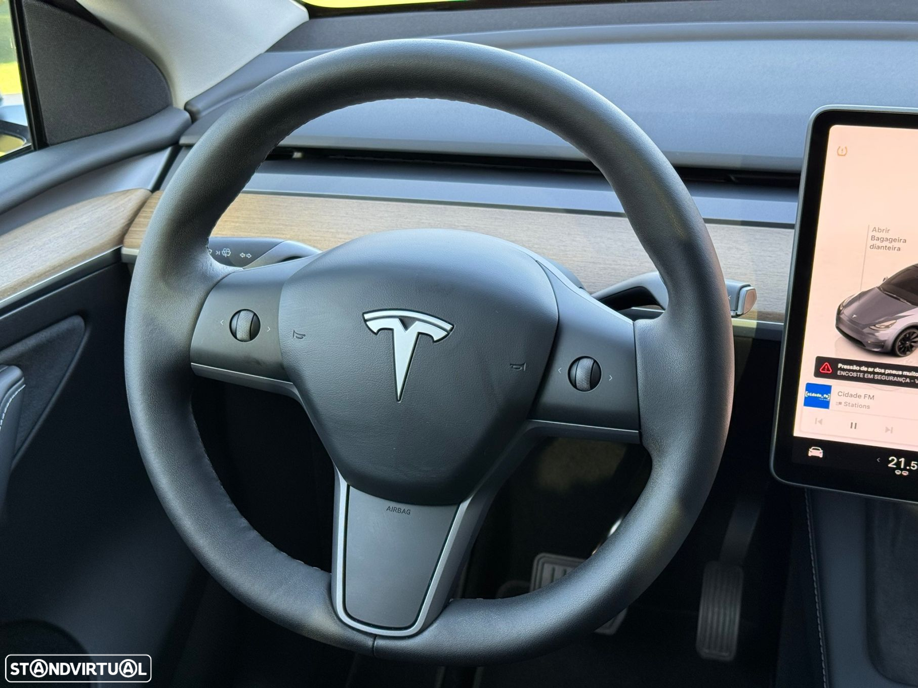 Tesla Model Y Long Range Tração Integral - 26