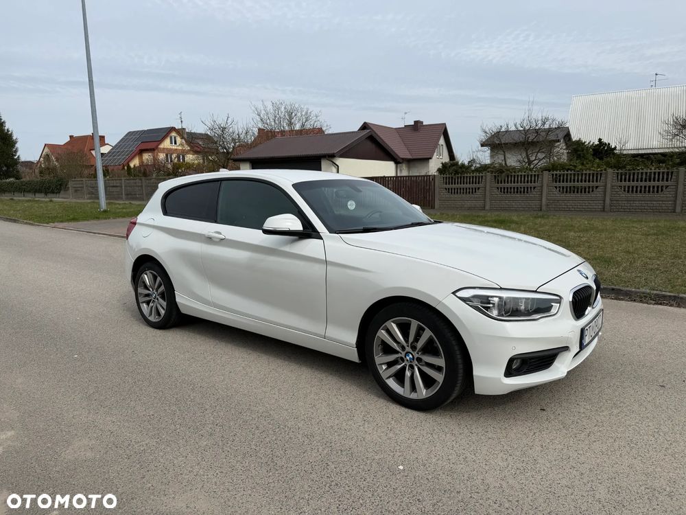 BMW Seria 1 116i - 4