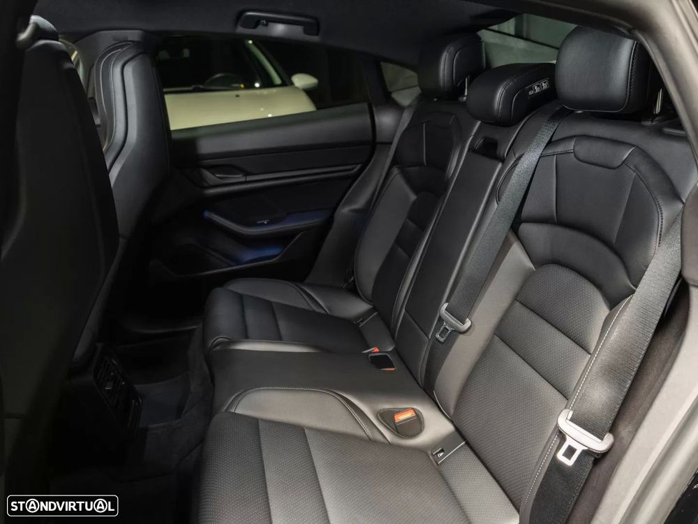 Porsche Taycan Bateria Performance Plus - 19