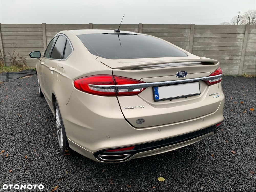 Ford Mondeo 2.0 EcoBoost Titanium - 3