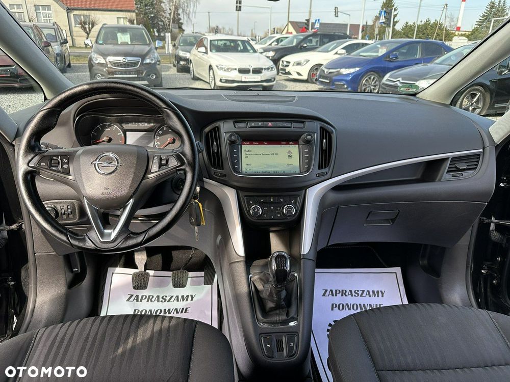 Opel Zafira - 13