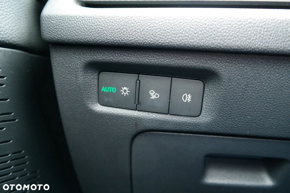 Skoda Octavia 1.5 TSI Selection - 24