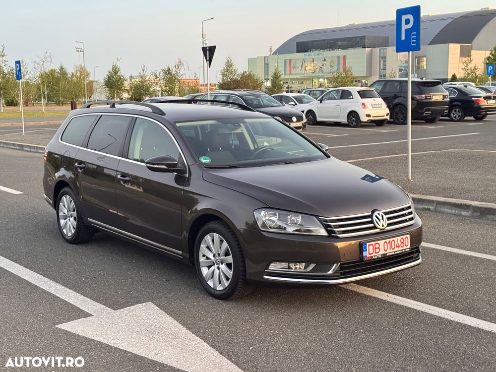 Volkswagen Passat 2.0 TDI Blue TDI Comfortline - 2