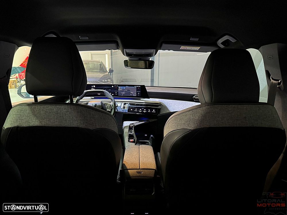 Peugeot 3008 1.2 Hybrid Allure Pack e-DCS6 - 40