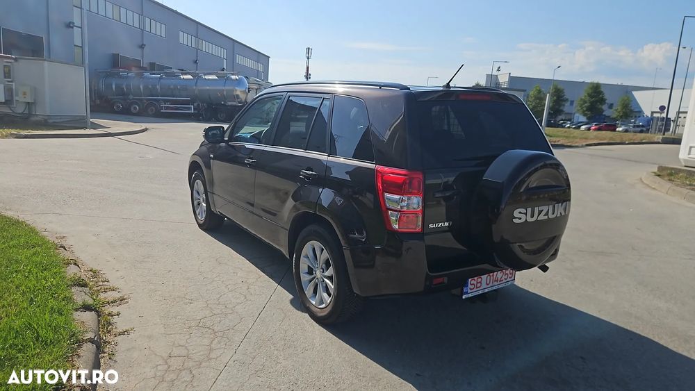 Suzuki Grand Vitara 1.9 DDiS Comfort - 3