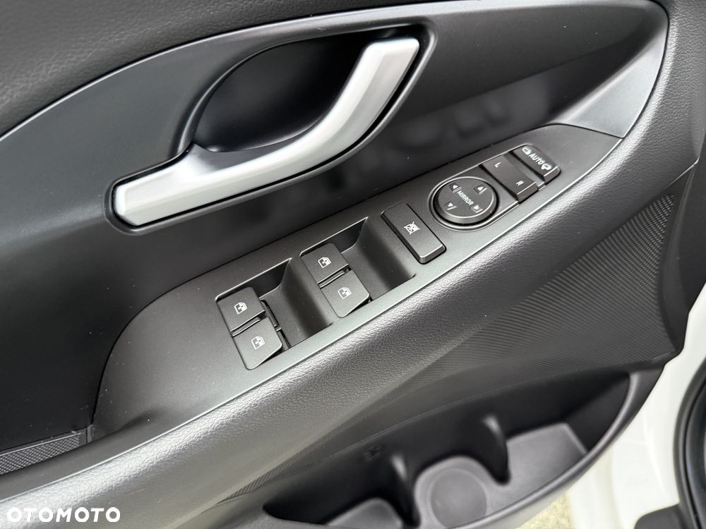 Hyundai i30 1.4 T-GDI DCT YES!+ - 15