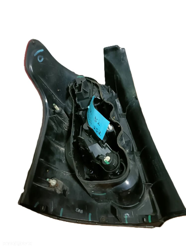 TOYOTA AVENSIS II T25 03-09 KOMBI LAMPA PRAWY TYŁ PRAWA TYLNA PT EU * - 9