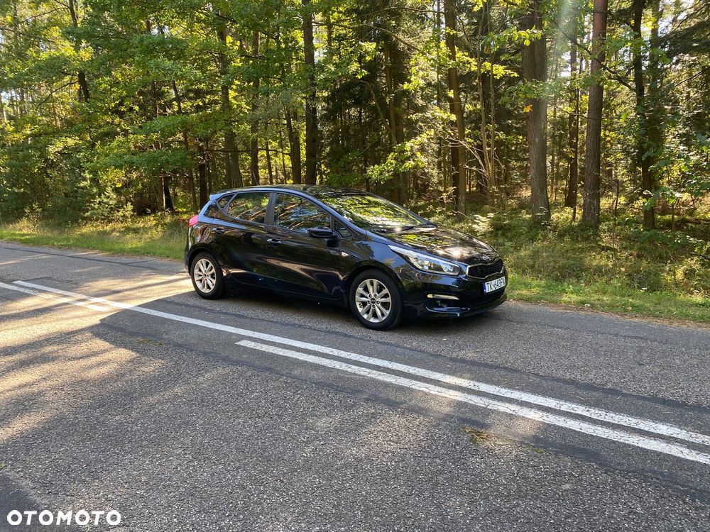 Kia Ceed 1.6 CRDi 136 DCT ISG Spirit - 18