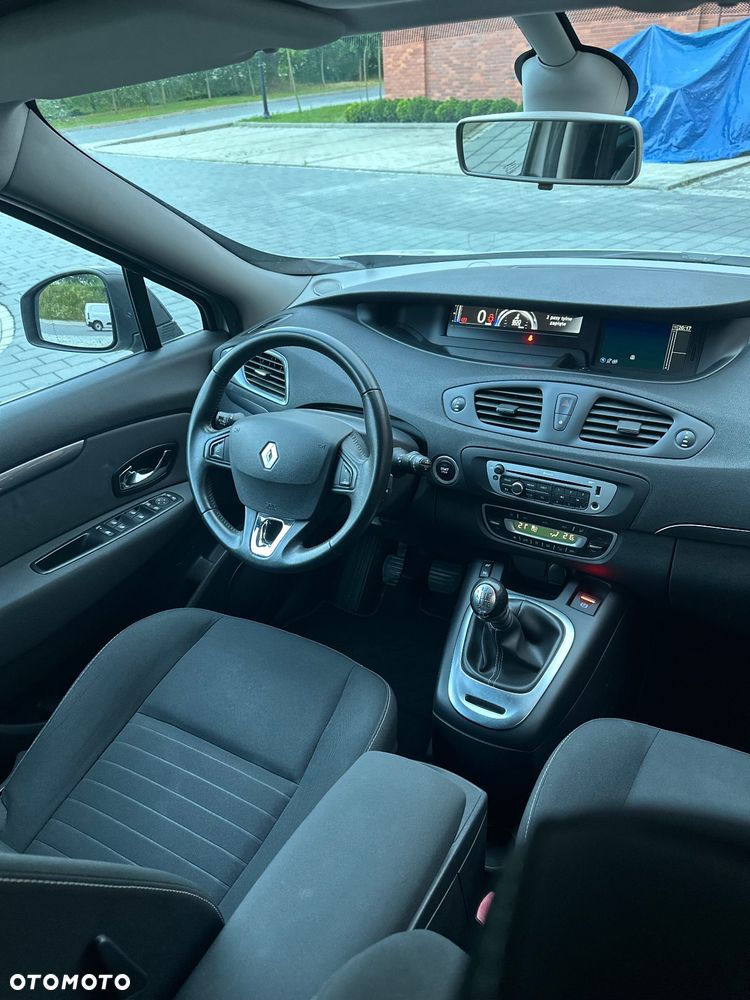 Renault Scenic ENERGY TCe 130 S&S Bose Edition - 34