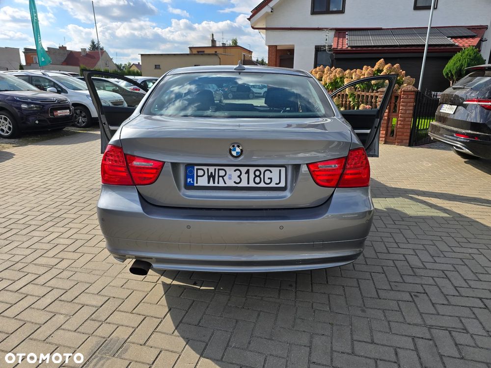 BMW Seria 3 - 22