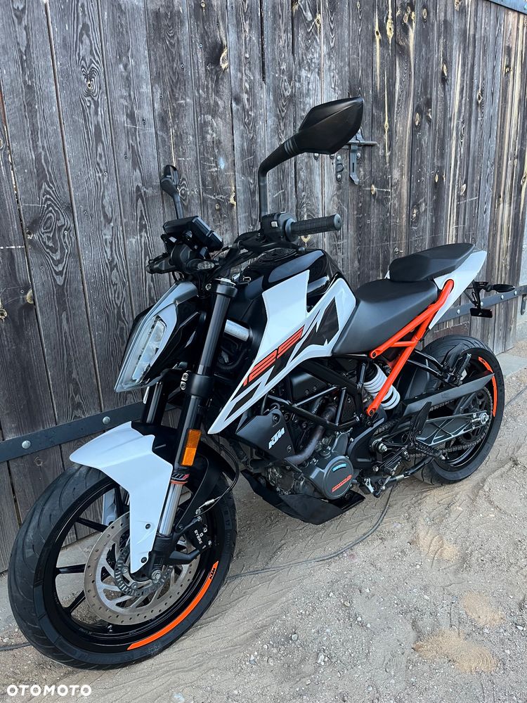 KTM Duke - 3