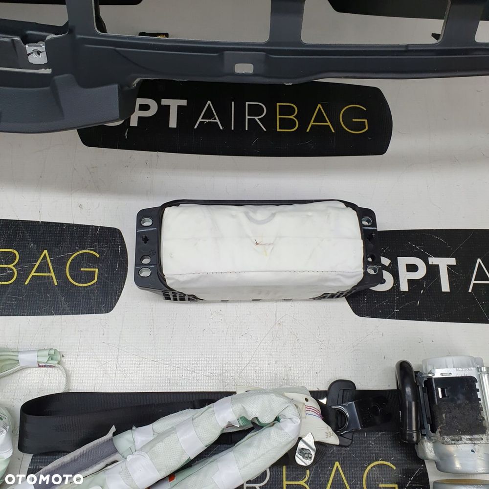 AUDI A4 B9 A5 8W DESKA ROZDZIELCZA KONSOLA KOKPIT PULPIT PODUSZKI AIRBAG AIR BAG PASY KURTYNY  KIT SET - 11