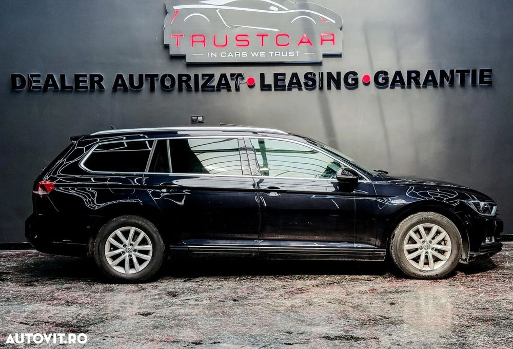 Volkswagen Passat - 2