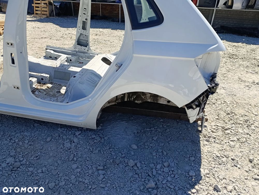 Ćwiartka błotnik lewy tył Volkswagen Polo VI 6 2G - 2