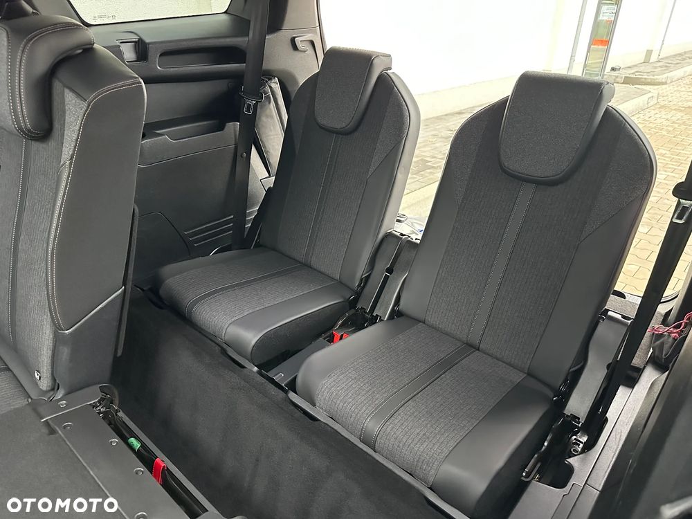 Peugeot 5008 1.6 THP Allure S&S EAT6 - 20