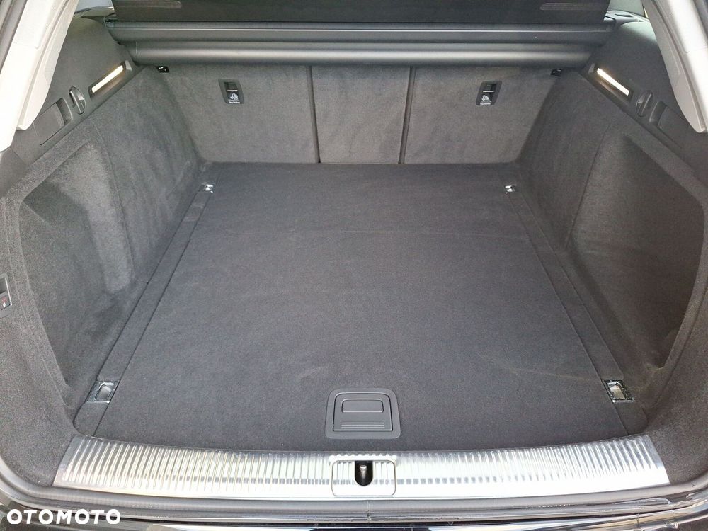 Audi A4 Allroad - 24