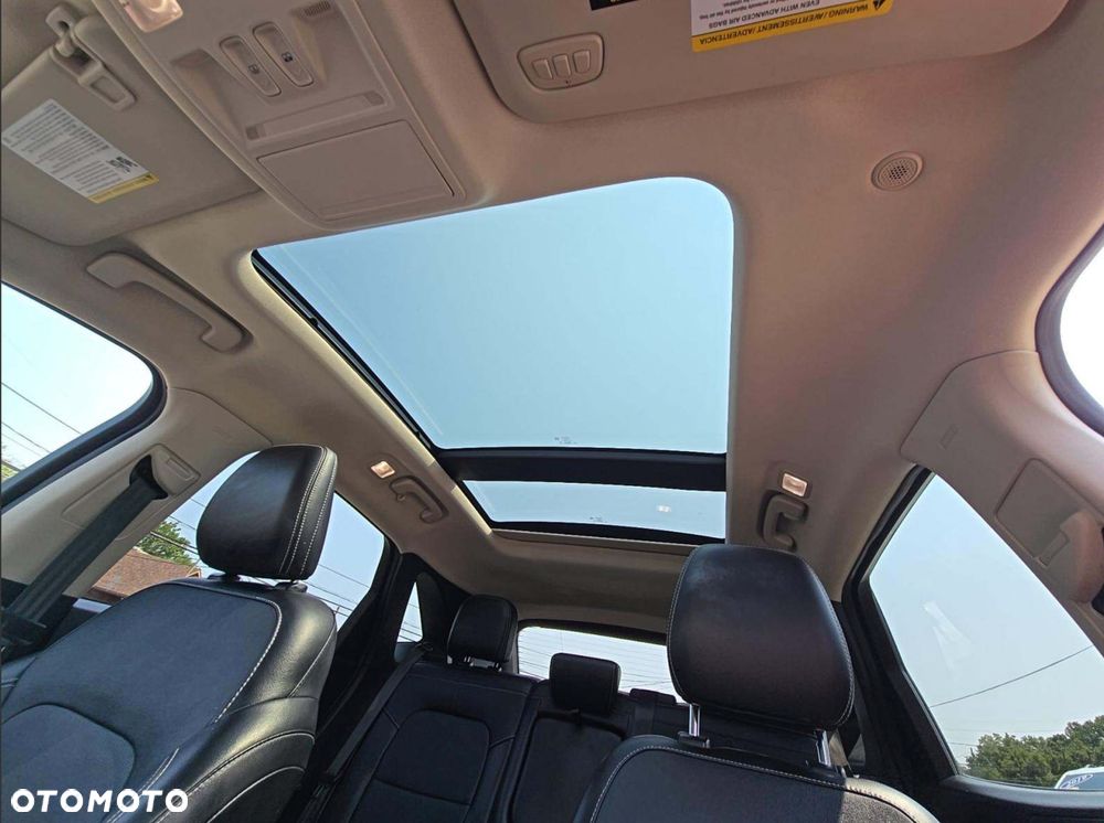 Ford Escape 2.0 EcoBoost AWD Titanium - 10