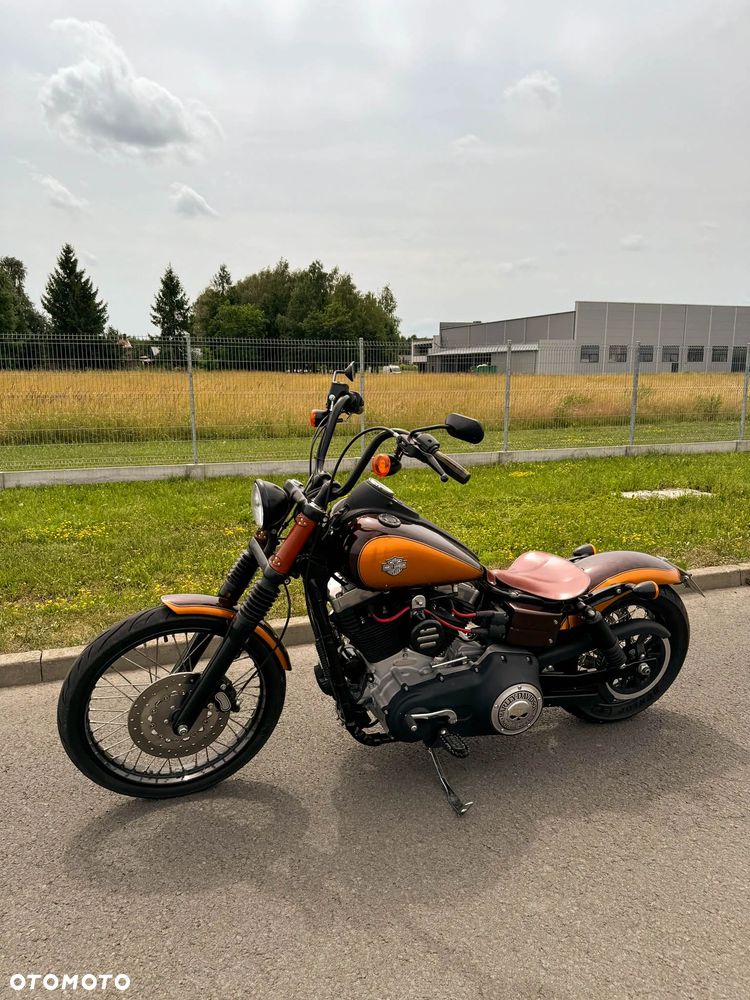 Harley-Davidson Dyna Street Bob - 2