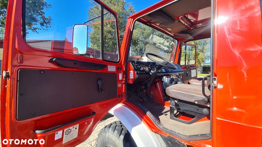 Unimog 1300 L - 11