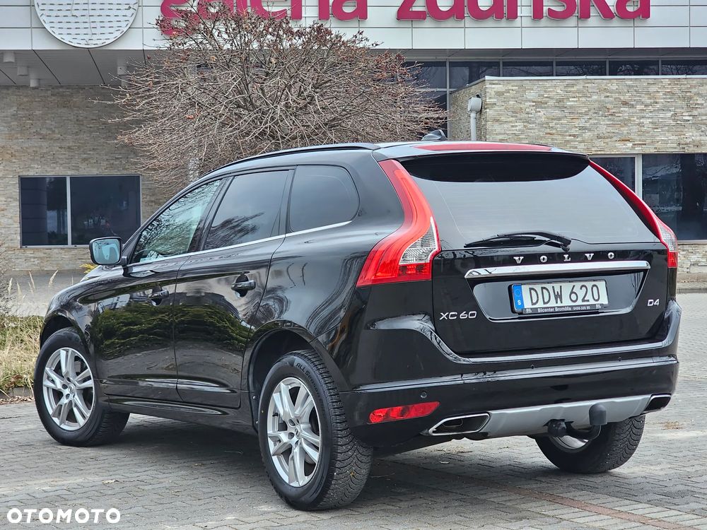 Volvo XC 60 D4 Momentum - 15