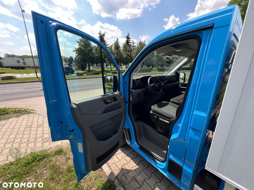 Volkswagen CRAFTER 2,0 TDI KONTENER / IZOTERMA - 32